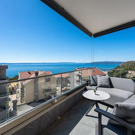 Luxury Marina With Private Parking Apartament Makarska