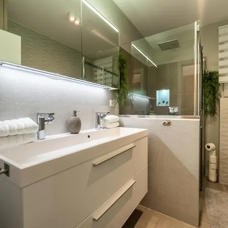 דירה Luxury Marina With Private Parking *